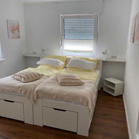 Haus Sonnenweg 6 Auf Der Sonnenseite Im Westerwald Höhr-Grenzhausen Eksteriør billede