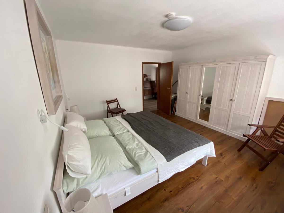 Haus Sonnenweg 6 Auf Der Sonnenseite Im Westerwald Höhr-Grenzhausen Eksteriør billede