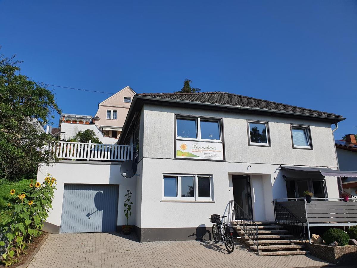 Haus Sonnenweg 6 Auf Der Sonnenseite Im Westerwald Höhr-Grenzhausen Eksteriør billede