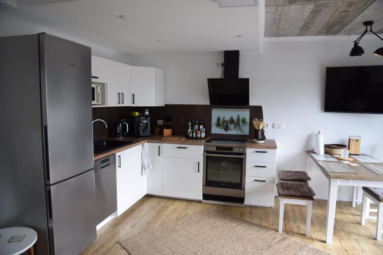 Haus Sonnenweg 6 Auf Der Sonnenseite Im Westerwald Höhr-Grenzhausen Eksteriør billede