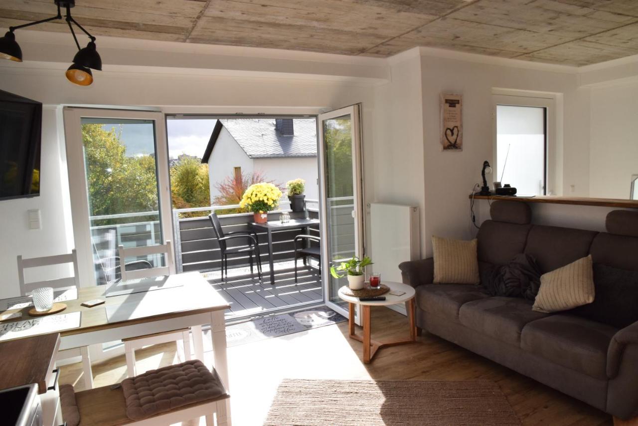 Haus Sonnenweg 6 Auf Der Sonnenseite Im Westerwald Höhr-Grenzhausen Eksteriør billede