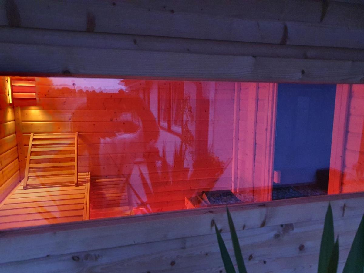 Haus Sonnenweg 6 Auf Der Sonnenseite Im Westerwald Höhr-Grenzhausen Eksteriør billede